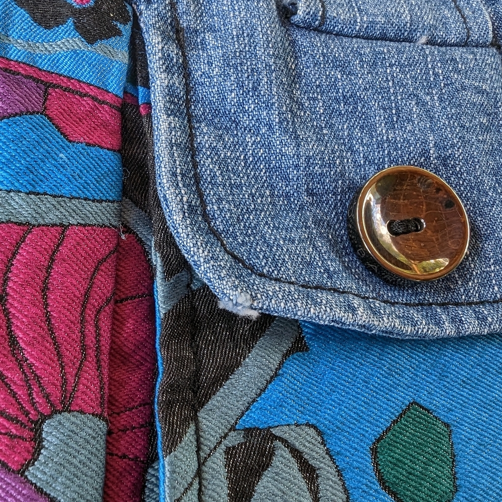 Cusco Barcelona graphic floral print mini skirt - Picture 6 of 6
